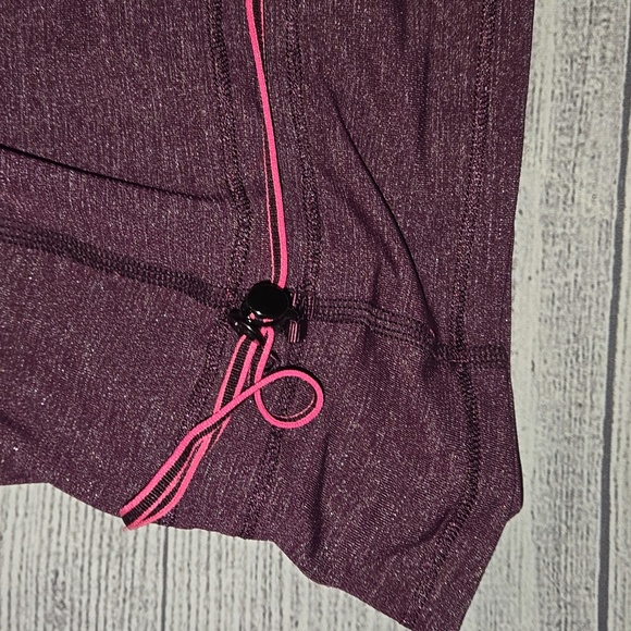 Lululemon Women's Hustle & Bustle Tank Top w/ Drawstring Waistband Purple Size 4 - Picture 7 of 8